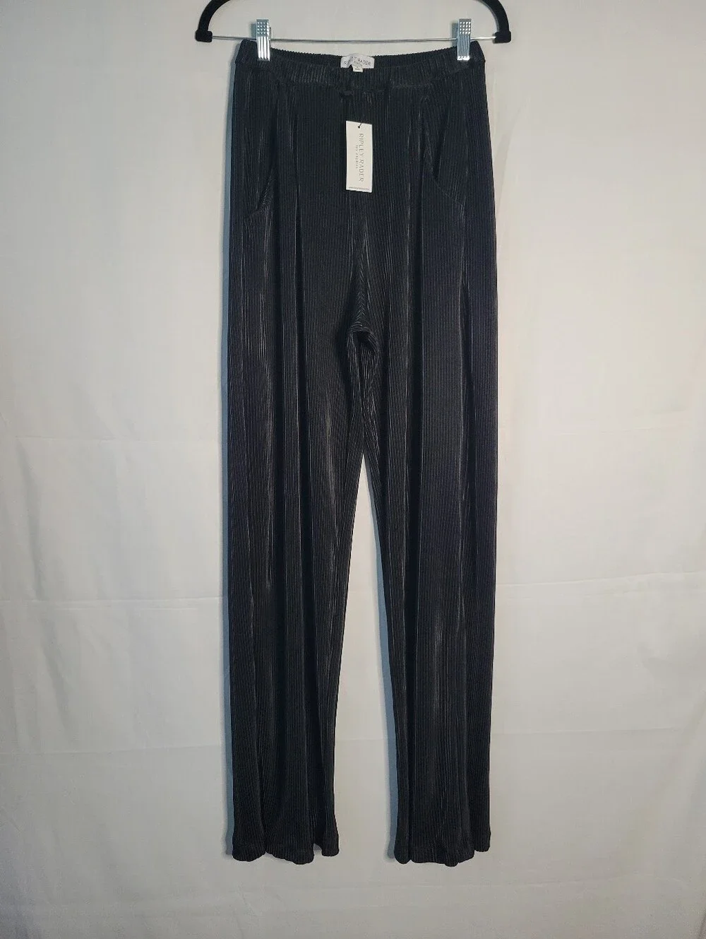 Ripley Rader Black Micropleat Longe Pants